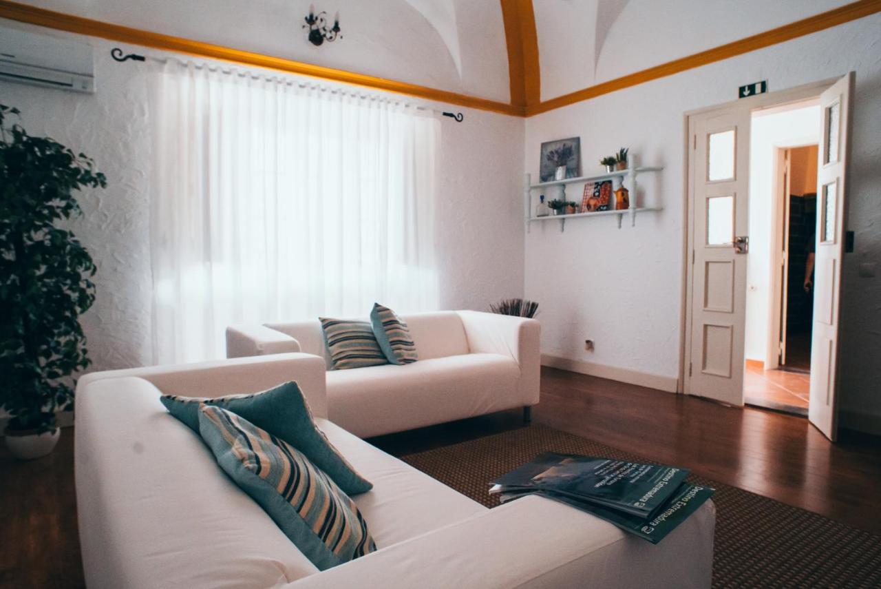 Guesthouse Da Vila Mourão Екстериор снимка