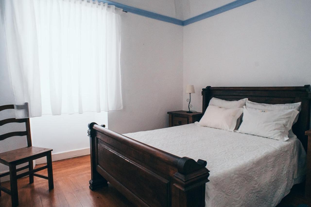Guesthouse Da Vila Mourão Екстериор снимка