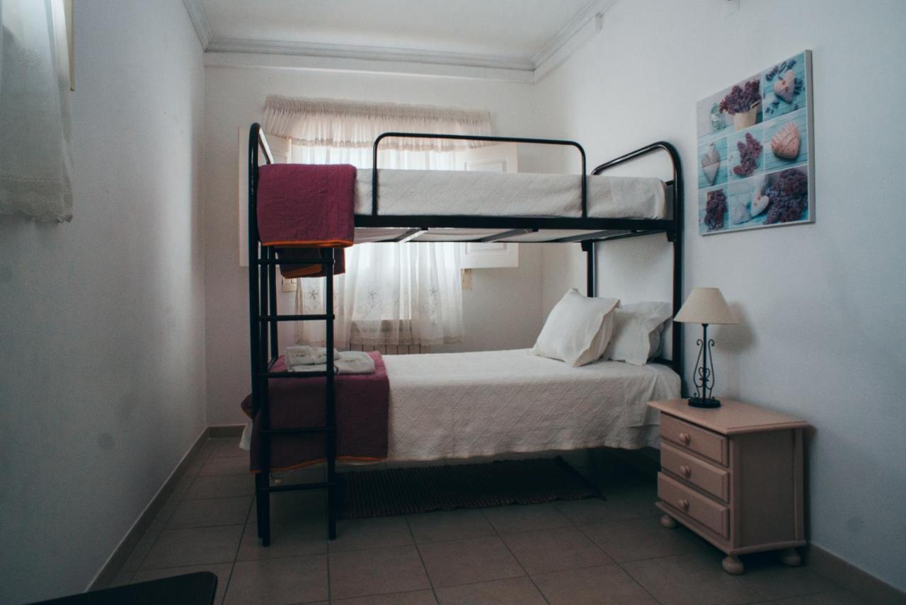 Guesthouse Da Vila Mourão Екстериор снимка